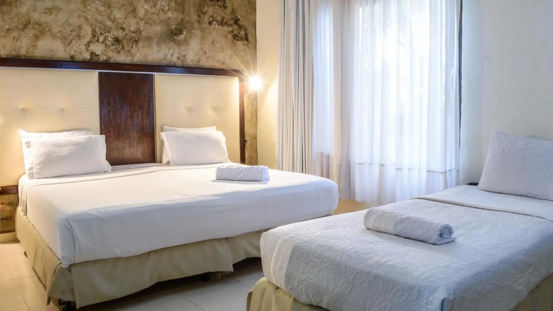 Hotel Virrey Cartagena 4*,